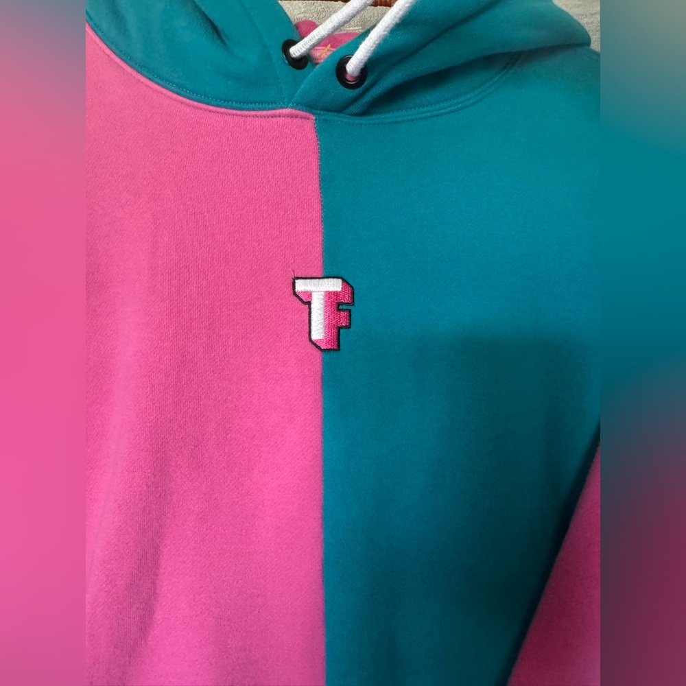Teddy Fresh Love Colorblock Pink And Blue Hoodie Limited Edition Medium - Picture 4 of 7